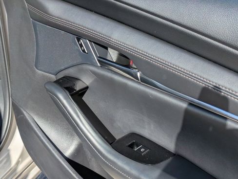 Used 2025 MAZDA MAZDA3 s image 27