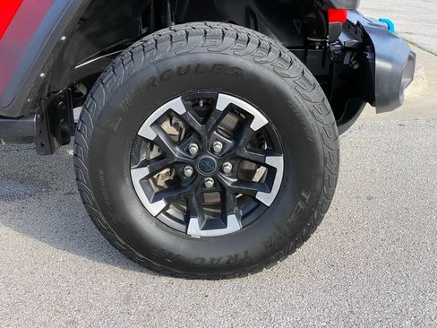 Used 2024 Jeep Wrangler Unlimited Rubicon 4xe AWD/4WD image 33