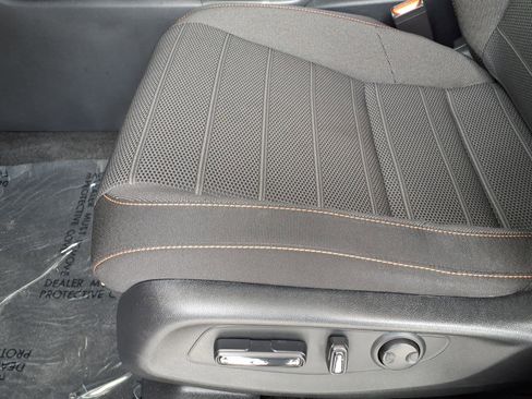 Certified 2026 Honda CR-V Sport image 7