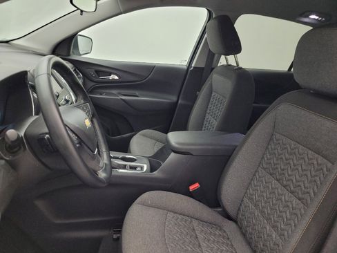 Used 2024 Chevrolet Equinox LT FWD image 17