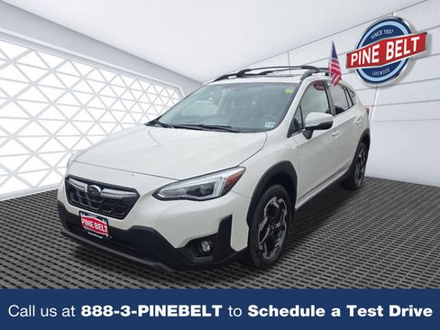 Used 2022 Subaru Crosstrek 2.5i Limited w/ Moonroof Package 2 AWD/4WD image 1