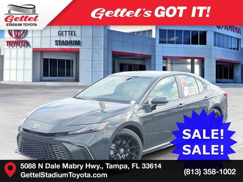New 2026 Toyota Camry SE image 1