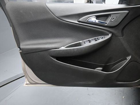 Used 2023 Chevrolet Malibu LT w/ Driver Confidence Package image 19