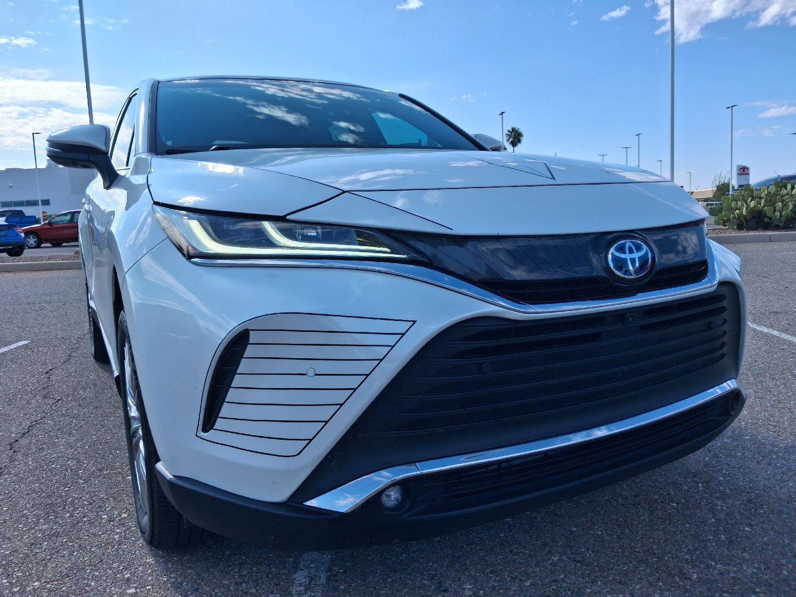 Used 2024 Toyota Venza Limited AWD/4WD image 13