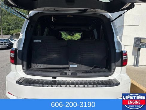 Used 2023 Nissan Armada Platinum AWD/4WD image 11