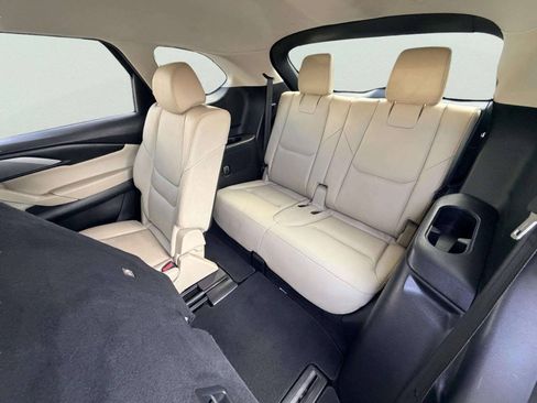 Used 2018 MAZDA CX-9 Touring FWD image 25