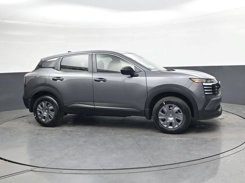 Certified 2026 Nissan Kicks S FWD image 4