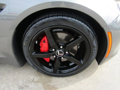 Used 2015 Chevrolet Corvette Stingray Coupe w/ 2LT Preferred Equipment Group image 7