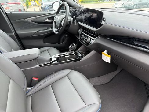 New 2026 Buick Envista Sport Touring w/ Convenience I Package FWD image 22