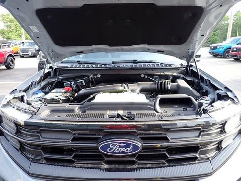New 2026 Ford Expedition Active AWD/4WD image 12