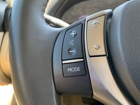 Used 2015 Lexus RX 450h FWD image 19