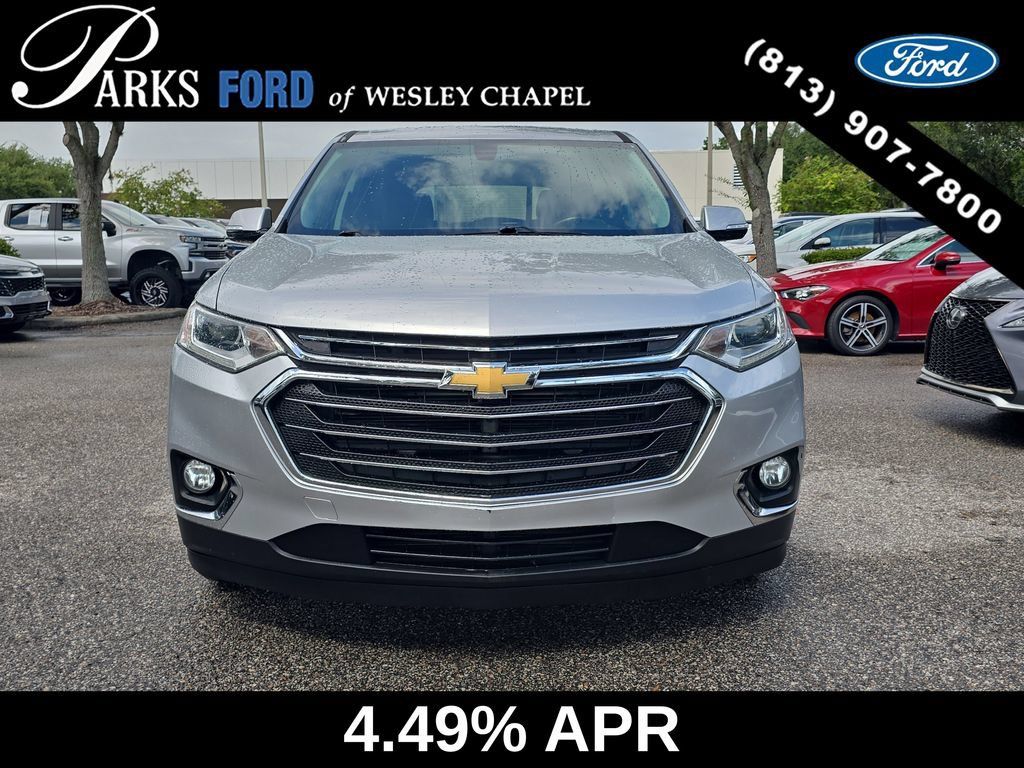 Used 2019 Chevrolet Traverse LT FWD image 3