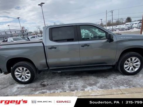 Used 2021 Chevrolet Silverado 1500 Custom image 11