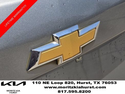 Used 2023 Chevrolet Equinox LT FWD image 6