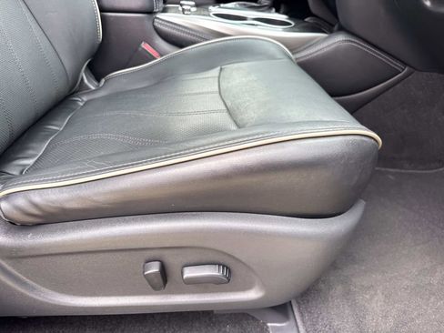 Used 2018 INFINITI QX60 FWD image 12