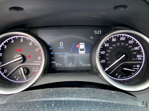 Used 2024 Toyota Camry LE AWD/4WD image 26