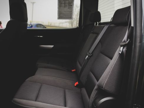 Used 2018 Chevrolet Silverado 1500 LT w/ All Star Edition image 23