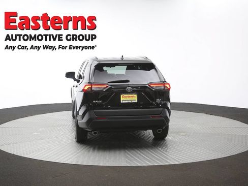 Used 2023 Toyota RAV4 XLE AWD/4WD image 35
