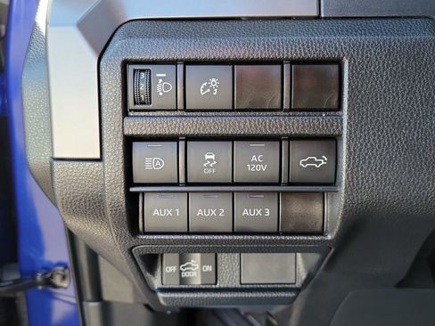 Used 2024 Toyota Tacoma TRD Sport w/ TRD Sport Premium Package image 23