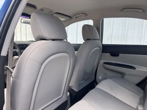 Used 2011 Hyundai Accent GLS w/ Premium Pkg 4 image 19