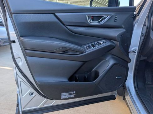 Certified 2025 Subaru Ascent Limited image 22