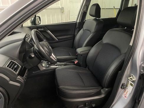 Used 2018 Subaru Forester 2.5i Premium image 5