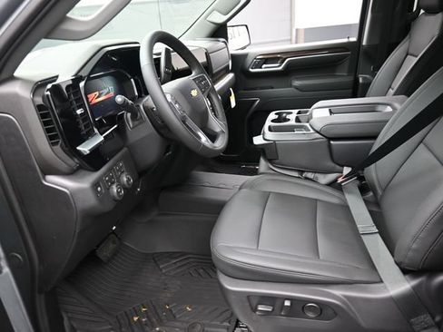 New 2026 Chevrolet Silverado 1500 LT AWD/4WD image 8