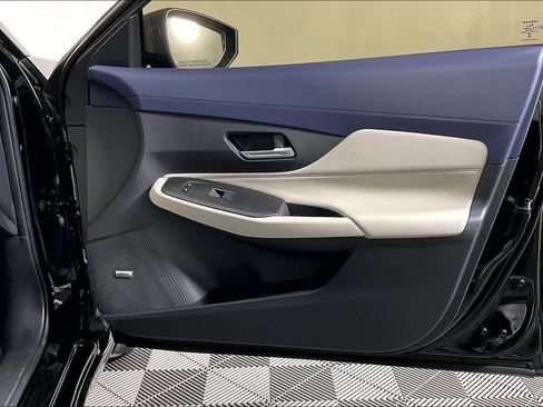 New 2026 Nissan Sentra SL w/ Floor Mat Package FWD image 24