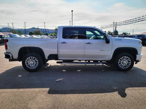 Used 2021 Chevrolet Silverado 2500 High Country AWD/4WD image 23