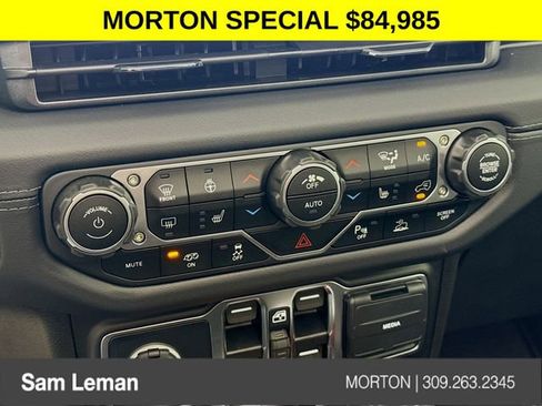 New 2025 Jeep Wrangler Unlimited Rubicon 392 image 16