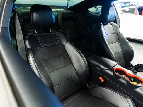 Used 2017 Ford Mustang GT Premium w/ GT Performance Package image 12