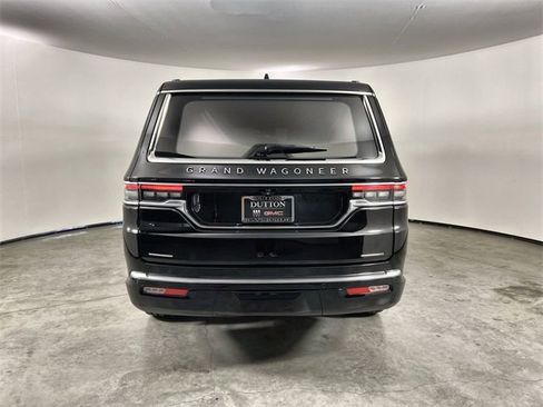 Used 2022 Jeep Grand Wagoneer Series III w/ Flexible Seating Group image 7
