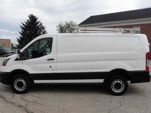 Used 2021 Ford Transit 250 Low Roof RWD image 15