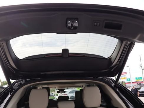 Used 2024 MAZDA CX-90 Plug-In Hybrid w/ Preferred AWD/4WD image 26