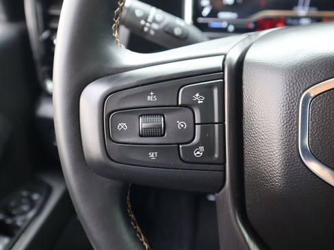 Used 2024 GMC Sierra 2500 AT4 w/ AT4 Premium Plus Package image 19