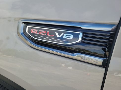 New 2026 GMC Sierra 1500 AT4 w/ AT4 Premium Package image 10