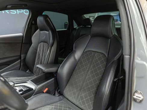 Used 2021 Audi S4 Premium w/ Convenience Package image 12