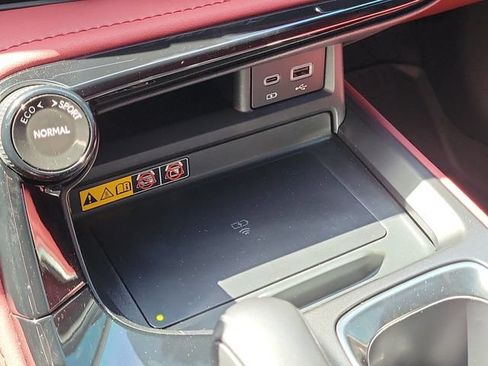 Used 2025 Lexus NX 250 FWD w/ Towing Package (2000 Lbs) image 31