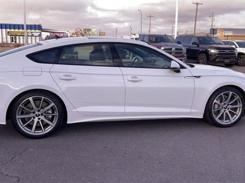 Used 2025 Audi A5 2.0T Premium Plus image 2