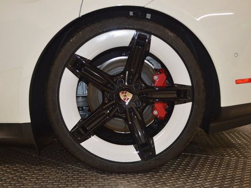 Used 2025 Porsche Taycan 4S AWD/4WD image 14