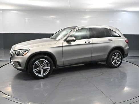 Used 2021 Mercedes-Benz GLC 300 4MATIC image 10