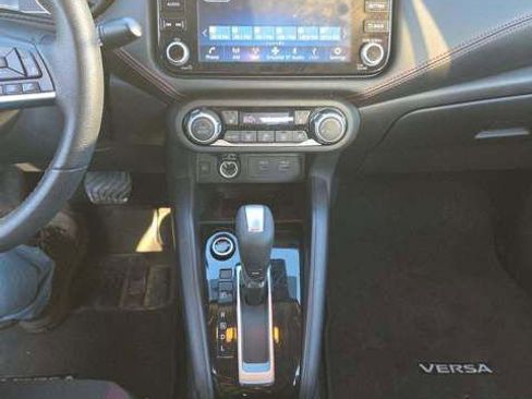Used 2024 Nissan Versa SR image 4