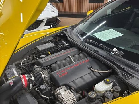 Used 2006 Chevrolet Corvette Coupe w/ Preferred Equipment Group image 51