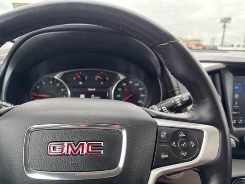 Used 2021 GMC Terrain SLT w/ Infotainment Package II FWD image 15