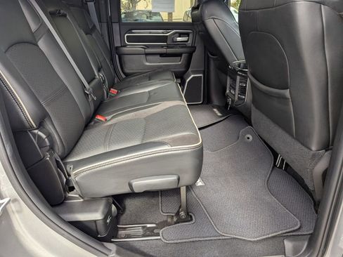 Used 2019 RAM 2500 Laramie image 13