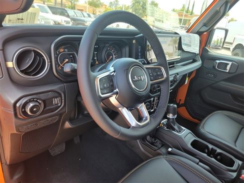 New 2025 Jeep Wrangler Sahara image 7