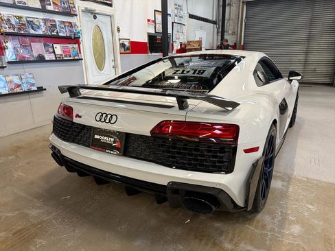 Used 2020 Audi R8 V10 performance AWD/4WD image 6