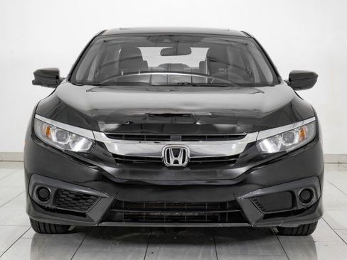 Used 2017 Honda Civic EX image 3