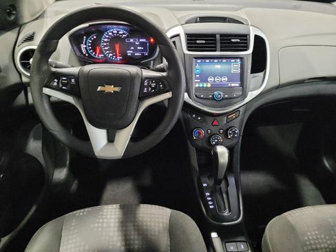 Used 2019 Chevrolet Sonic LT FWD image 22