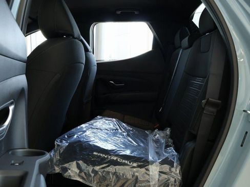 New 2026 Hyundai Santa Cruz SE image 8